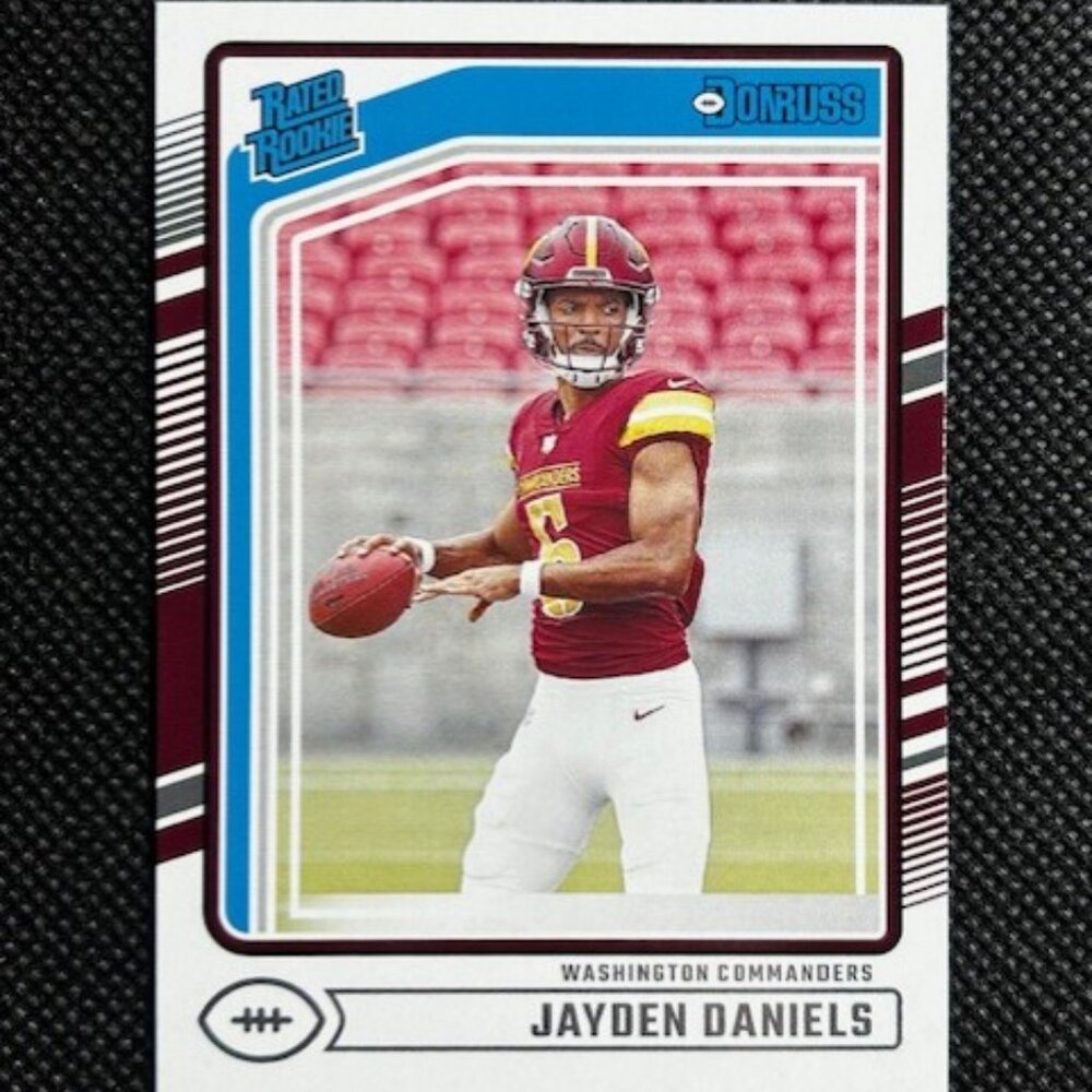 2024 Panini Donruss Rated Rookie Jayden Daniels #389 (RC) Washington Commanders